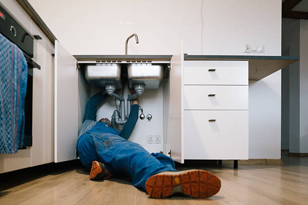 Professional Leak Detection technician working in North Chelmsford, MA